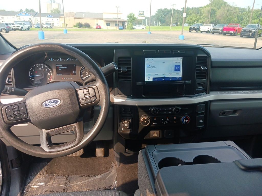 2023 Ford F-250 XL photo 25