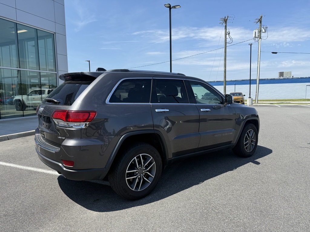 2021 Jeep Grand Cherokee Limited photo 2