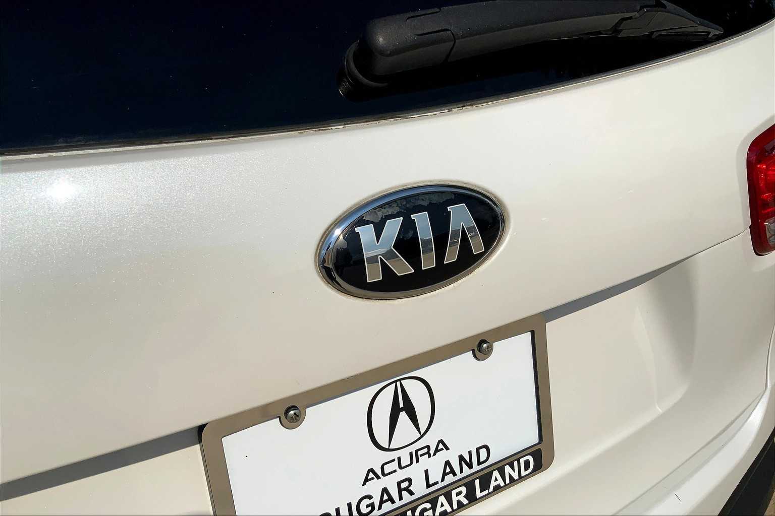 2016 Kia Sorento EX photo 26