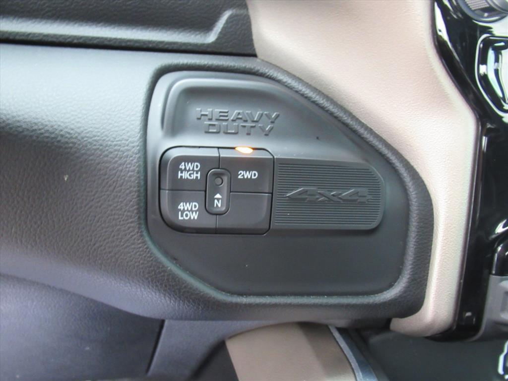 2024 Ram 2500 Laramie photo 24
