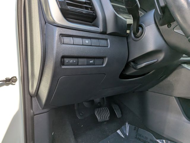 2021 Nissan Rogue SV photo 17