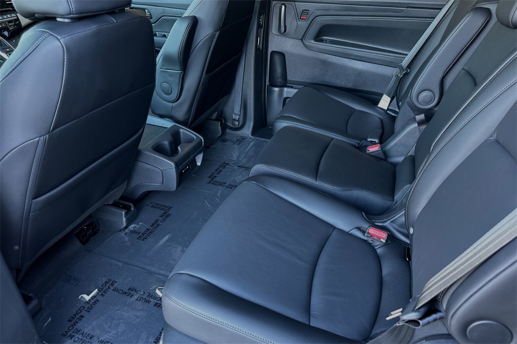 2025 Honda Odyssey EX-L photo 12