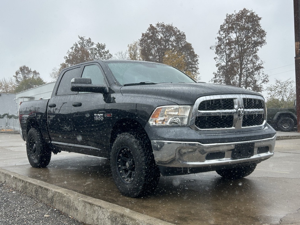 2017 Ram 1500 Tradesman photo 4