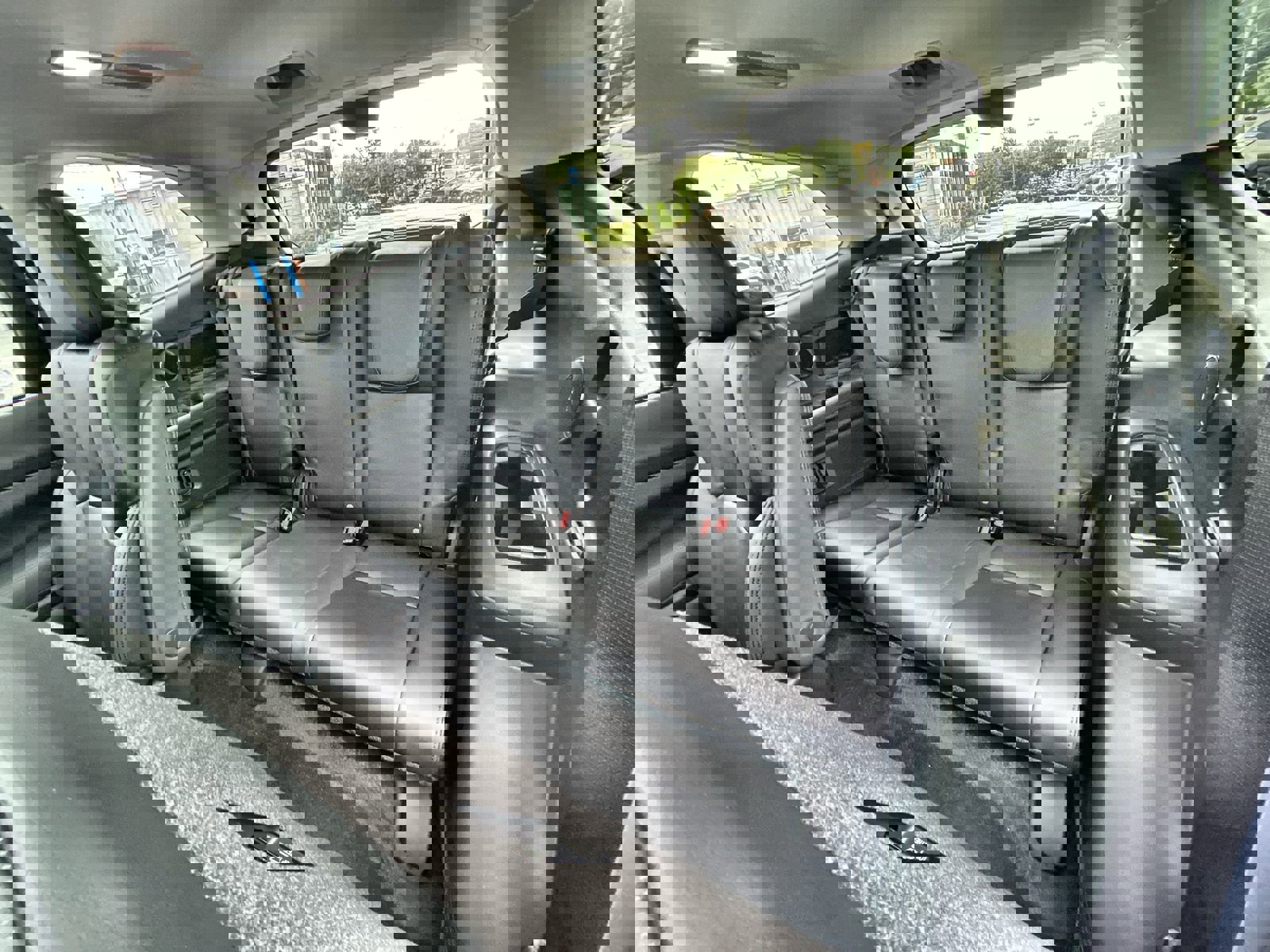2025 Subaru Ascent Onyx Edition Touring photo 28