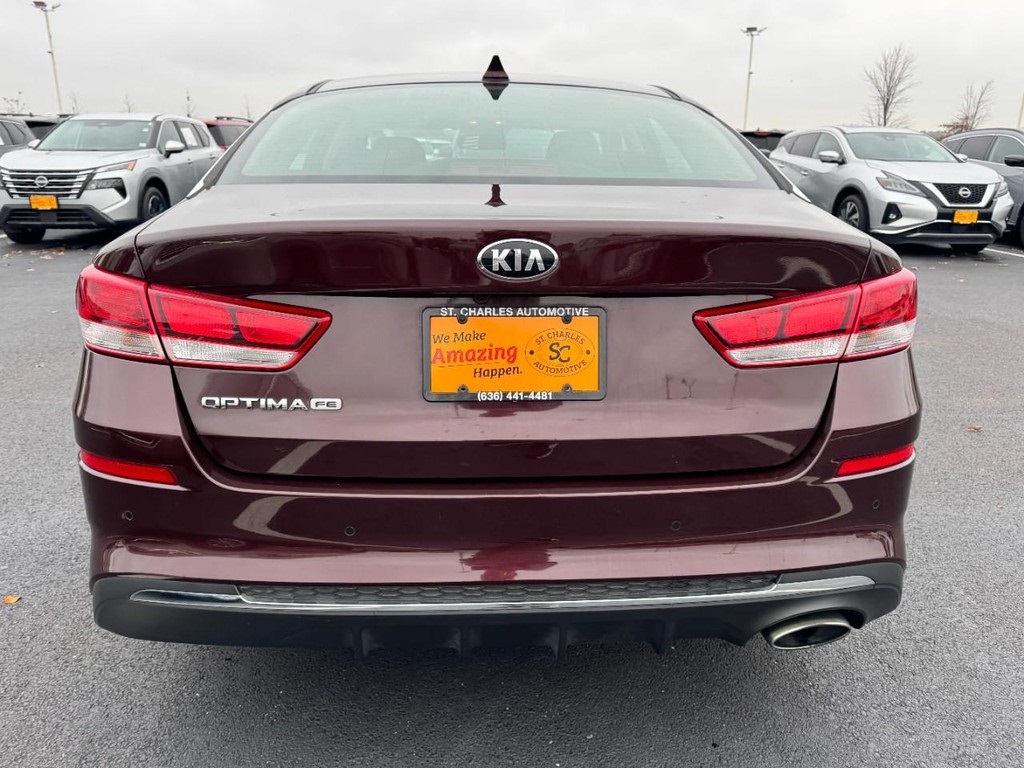 2020 Kia Optima LX photo 4