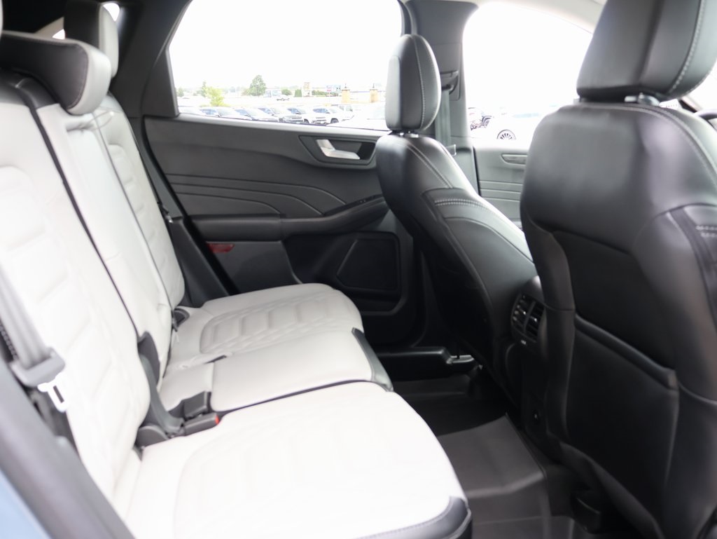 2024 Ford Escape Platinum photo 12