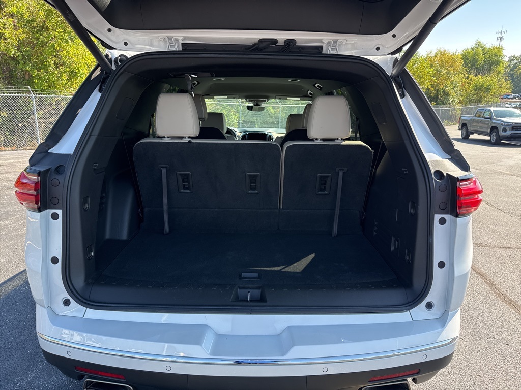 2023 Chevrolet Traverse Premier photo 10