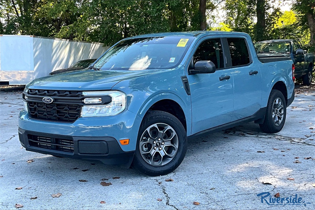 2022 Ford Maverick XLT photo 3