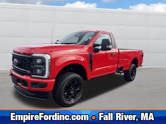 2025 Ford F-350 Super Duty XL's photo