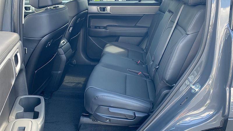 2026 Hyundai Santa Fe SEL photo 42