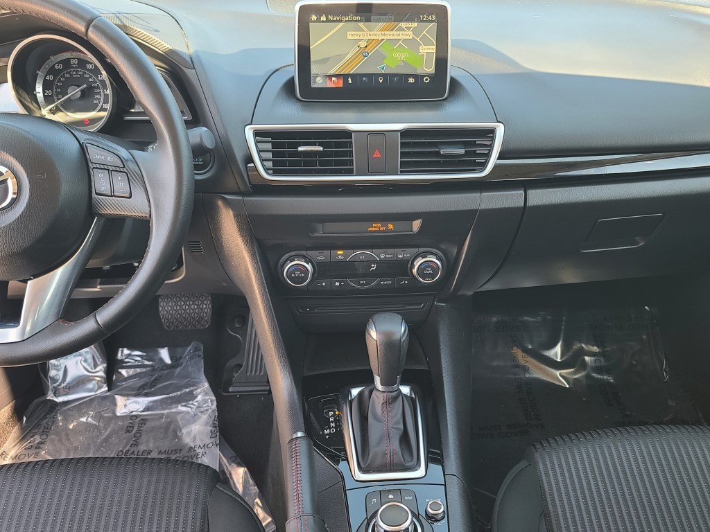 2015 Mazda Mazda3 Touring photo 22