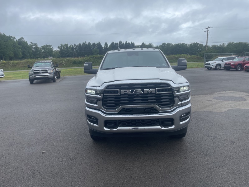 2026 Ram 3500 Tradesman photo 8