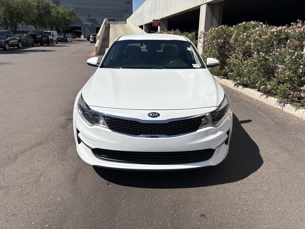 2016 Kia Optima LX photo 2