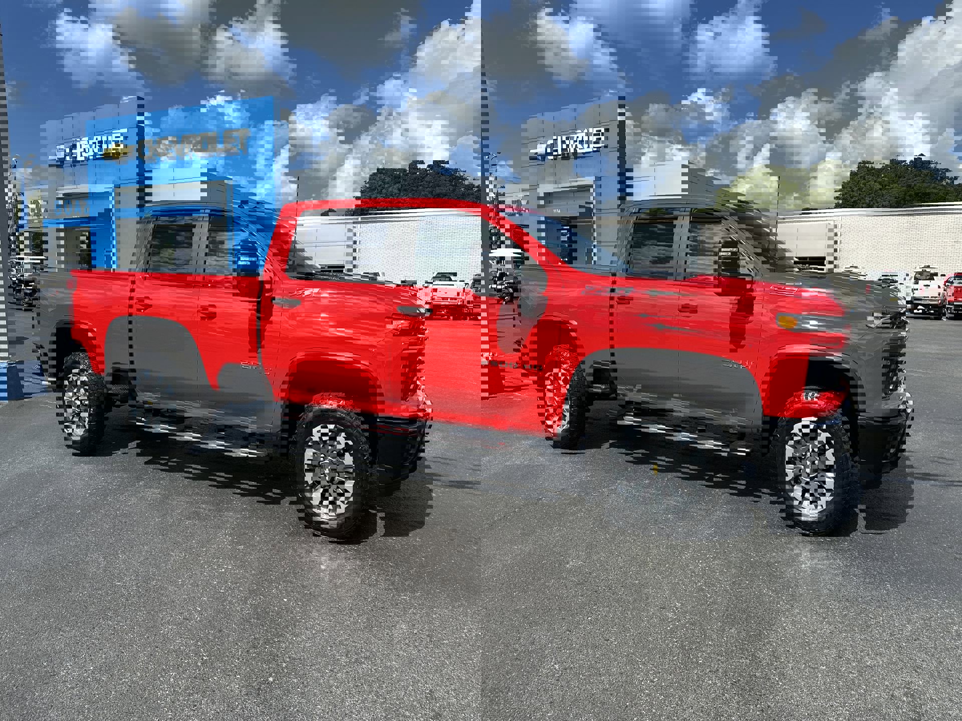 2024 Chevrolet Silverado 2500HD Custom's photo