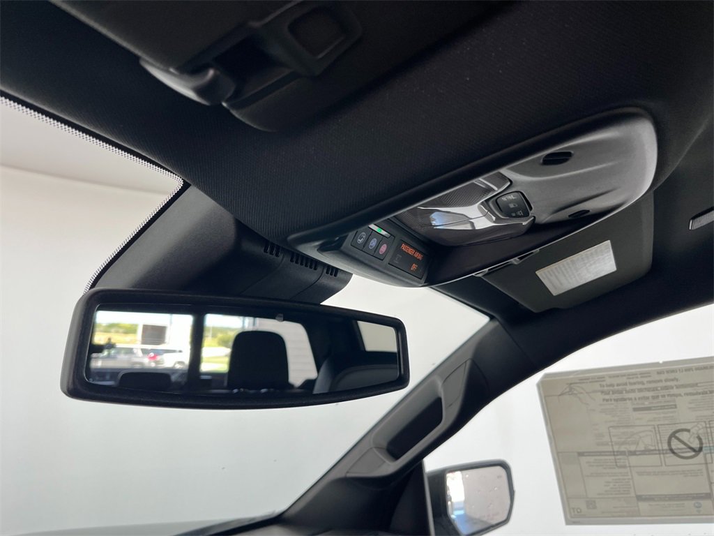 2026 Chevrolet Colorado LT photo 23