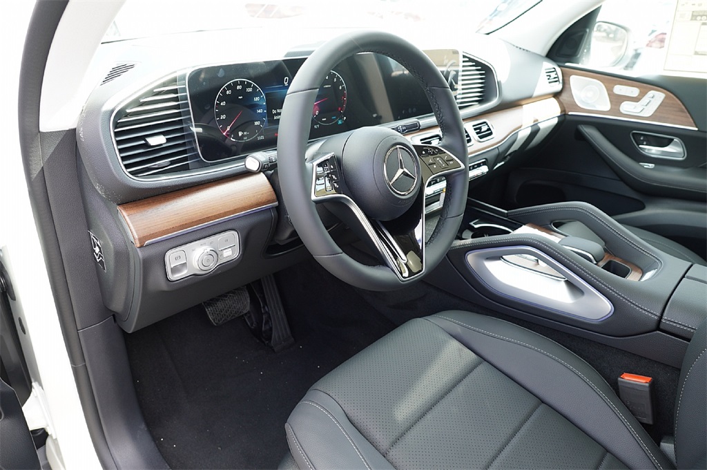 2026 Mercedes Benz GLE 350 photo 16