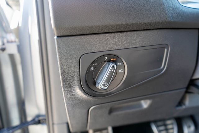 2021 Volkswagen Tiguan SE R-Line Black photo 19