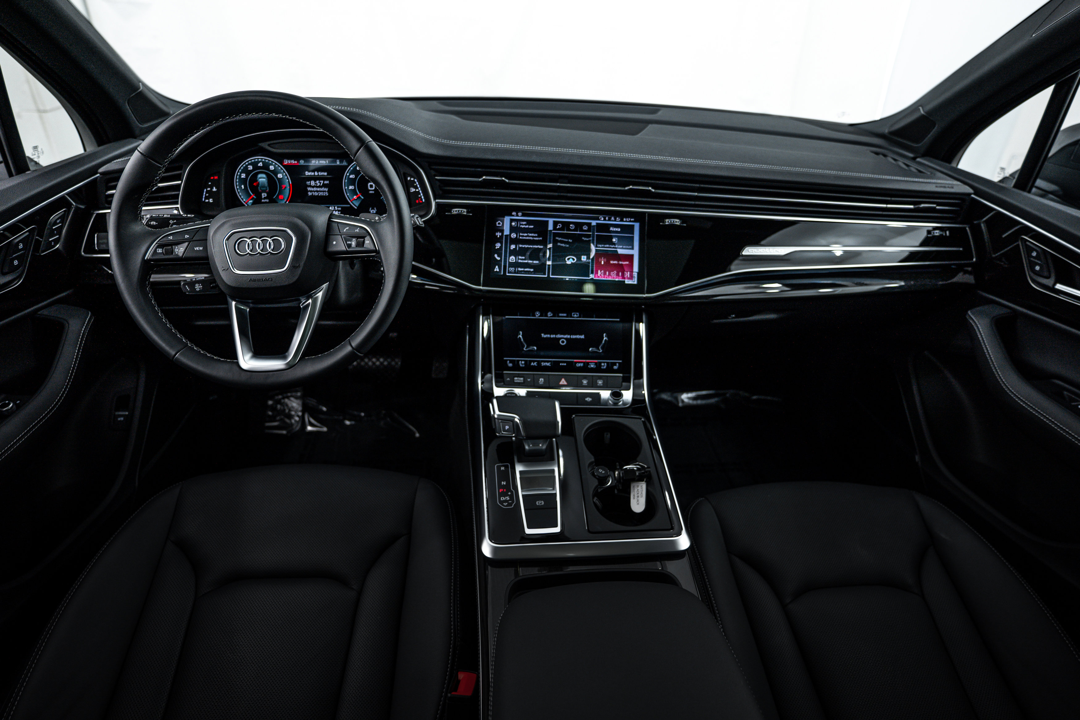 2025 Audi Q7 Premium Plus photo 10