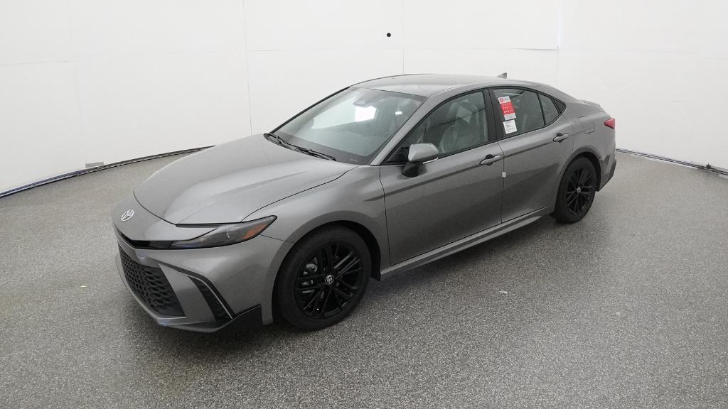 2026 Toyota Camry SE's photo