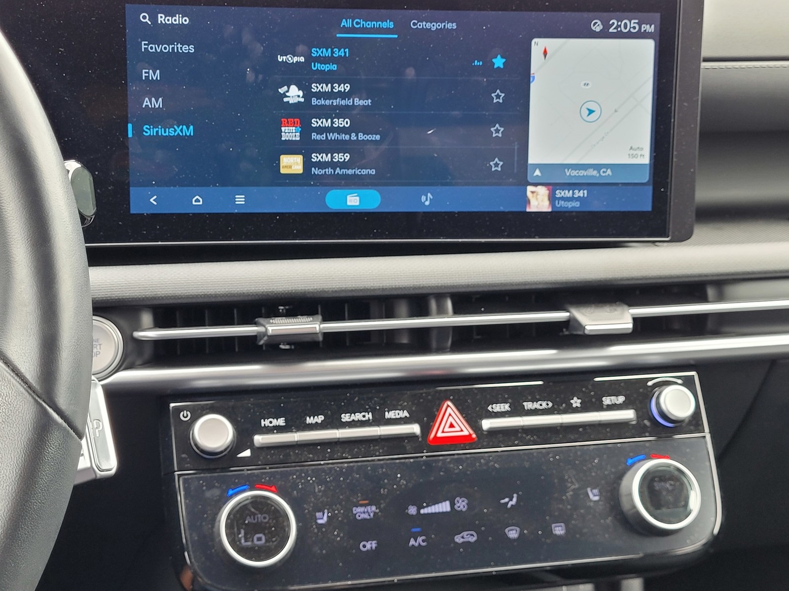 2025 Hyundai Tucson Hybrid SEL Convenience photo 16