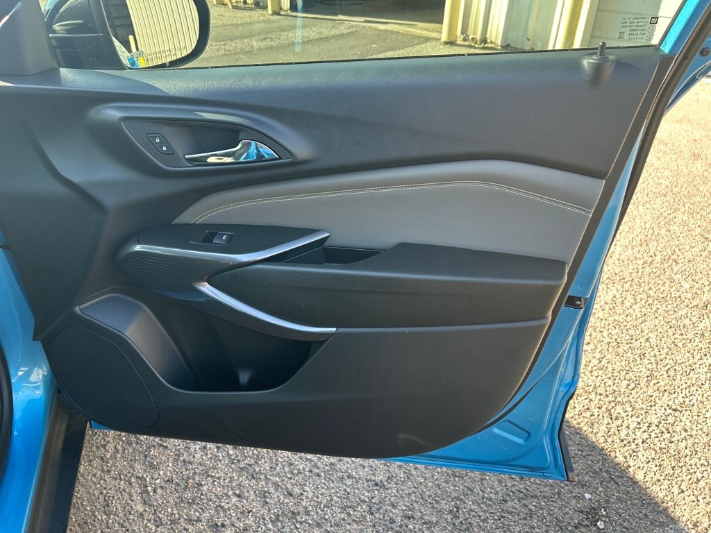 2025 Chevrolet Trax ACTIV photo 26