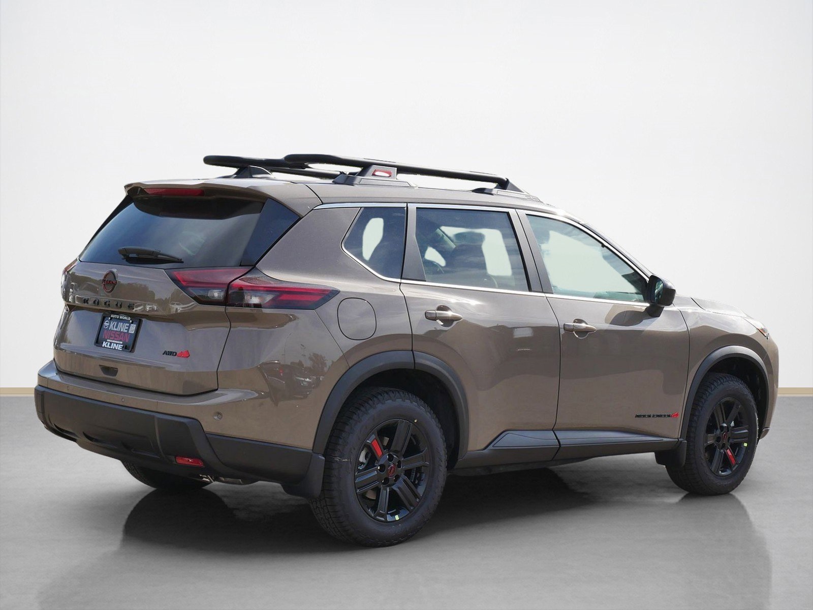 2026 Nissan Rogue SV photo 2