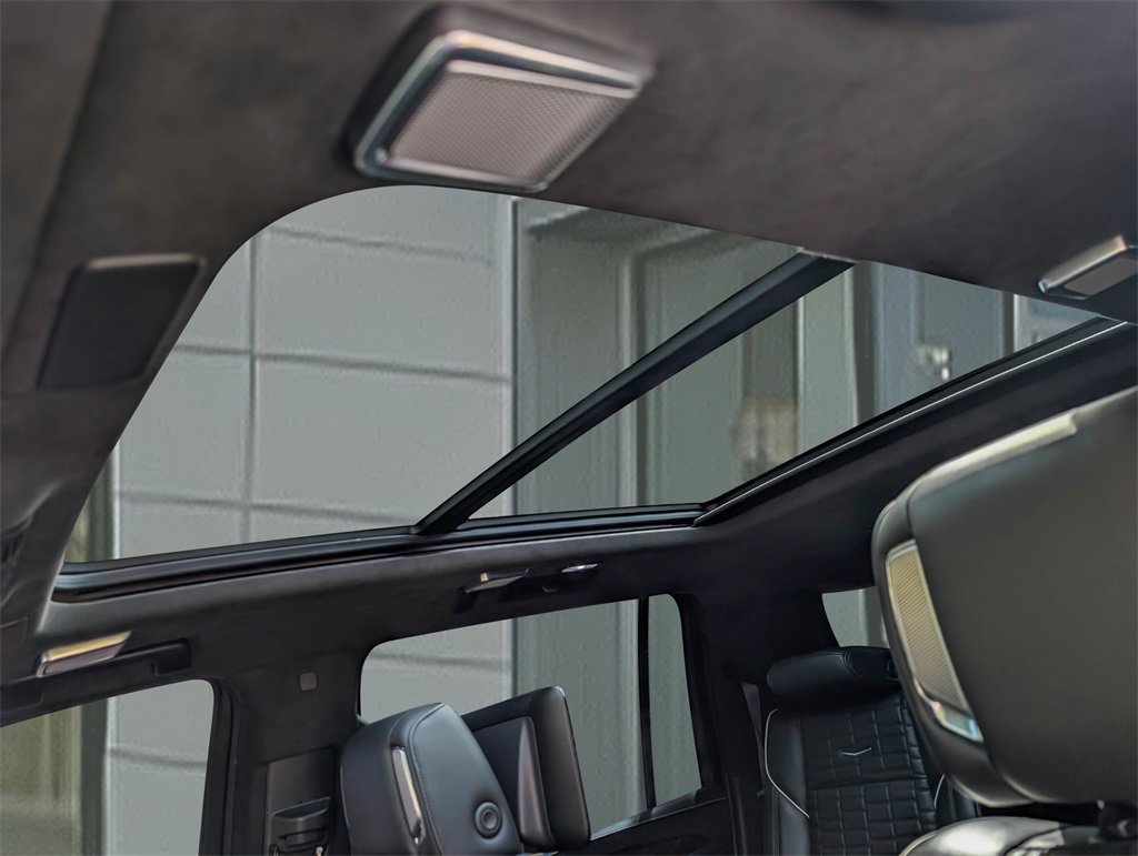 2022 Cadillac Escalade ESV Sport Platinum photo 16