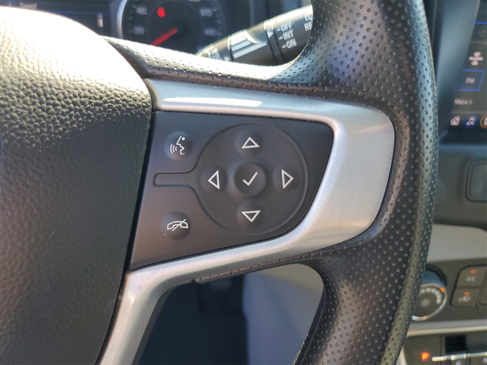 2024 Gmc Terrain SLE photo 11