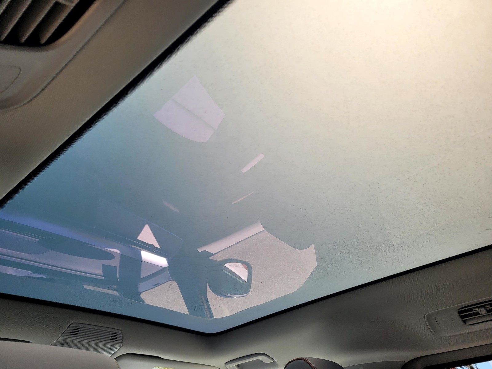 2025 Volkswagen ID. Buzz Pro Plus photo 6