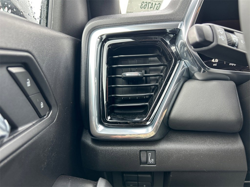 2026 GMC CANYON - Image 16