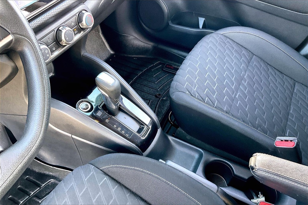 2022 NISSAN KICKS - Image 14