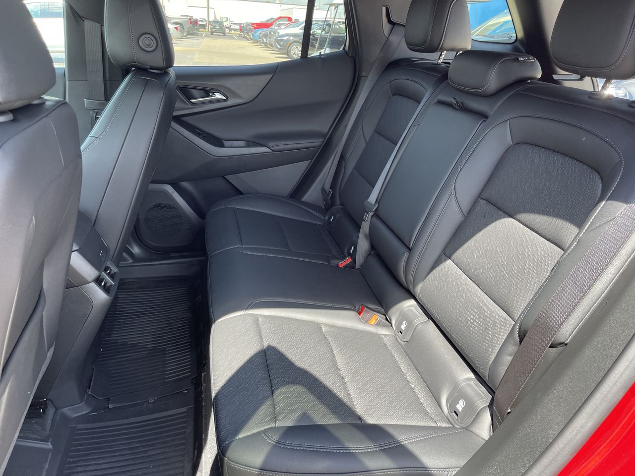 2026 Chevrolet Equinox LT photo 41