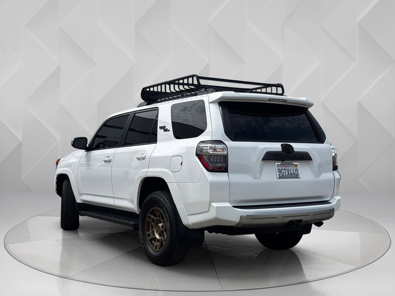 2023 Toyota 4Runner TRD Premium 4WD photo 2