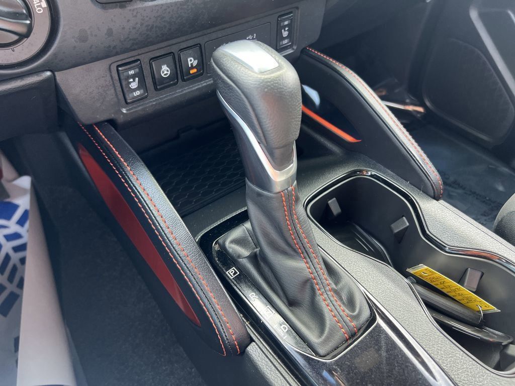2024 Nissan Frontier PRO-4X photo 22