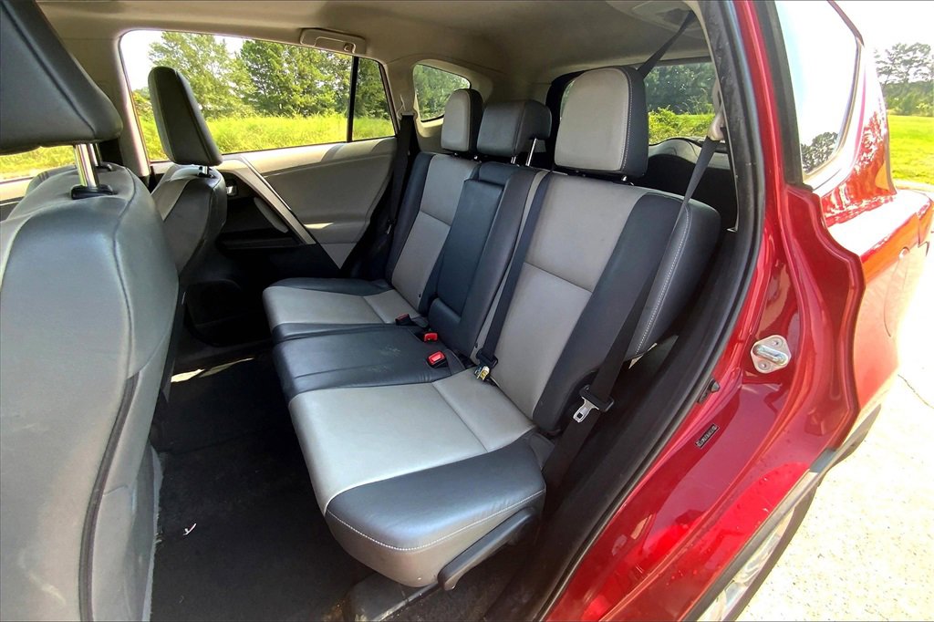 2013 Toyota RAV4 Limited photo 25