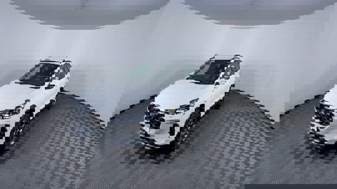 2026 Ford Escape ST-Line Select photo 2