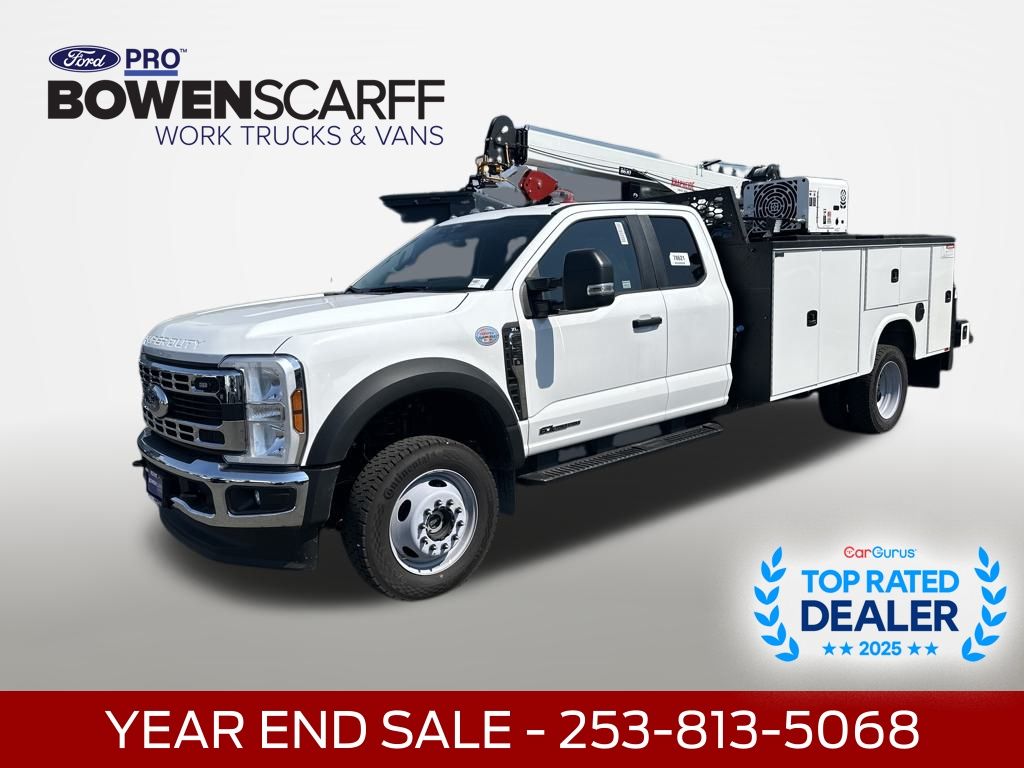 2025 Ford F-550 Super Duty Chassis Cab XL's photo