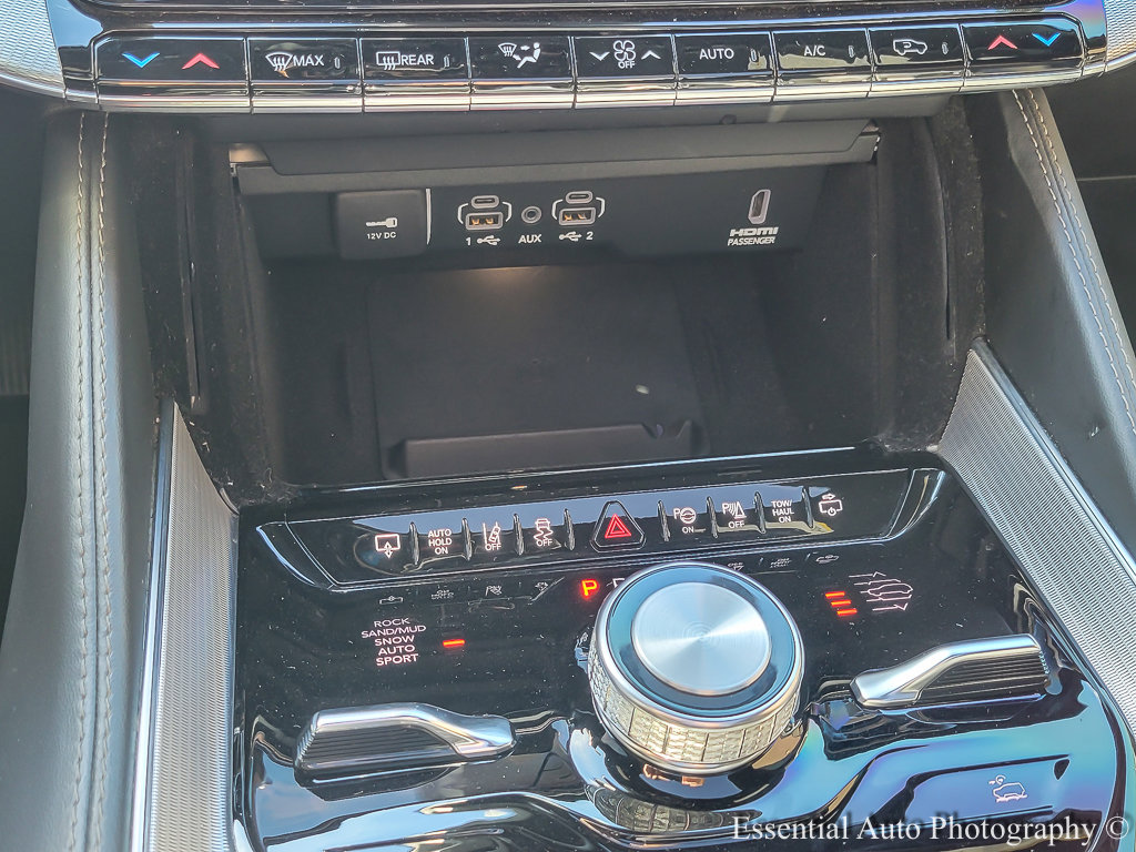 2022 JEEP GRAND WAGONEER - Image 18