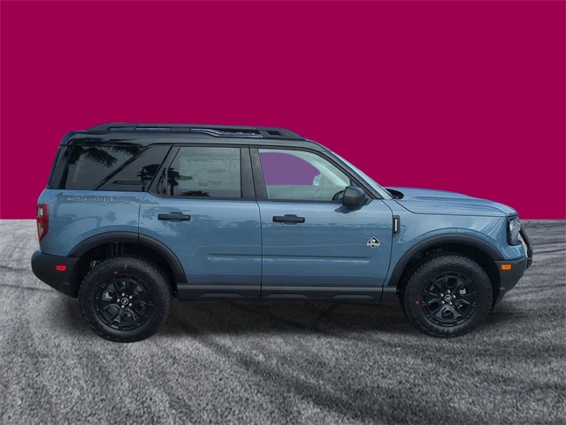 2025 Ford Bronco Sport Outer Banks photo 3