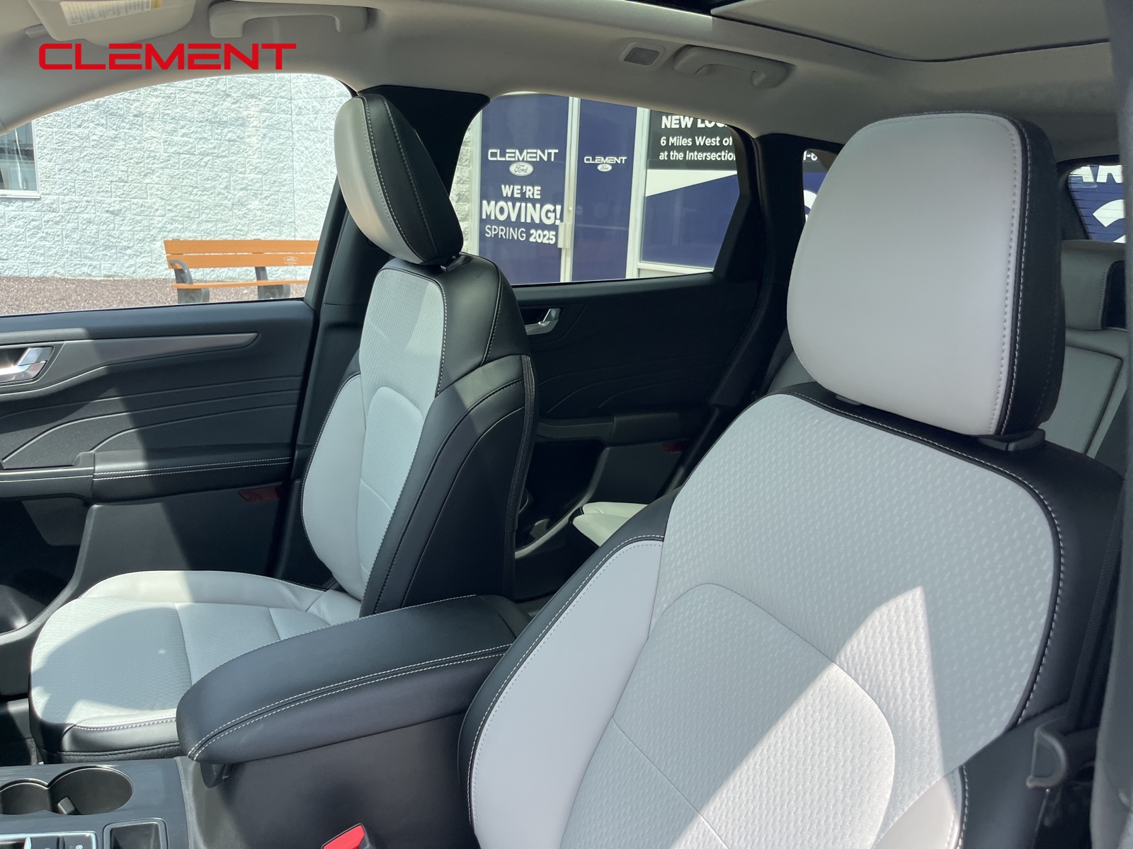 2025 Ford Escape Plug-In Hybrid photo 28