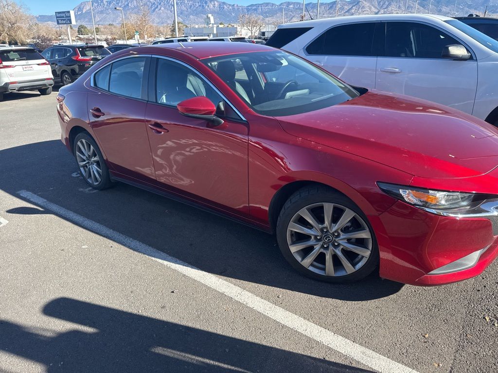 2023 Mazda Mazda3 Select's photo