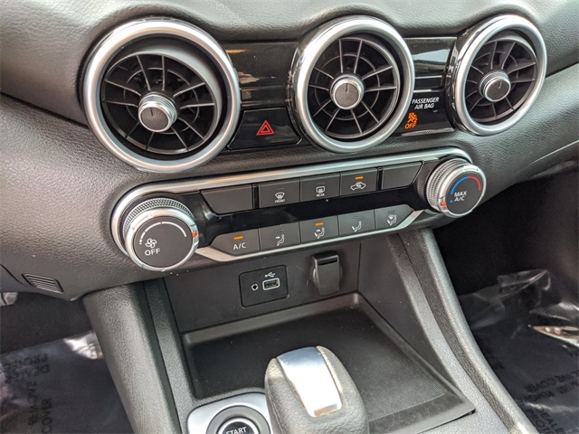 2020 Nissan Sentra S photo 16