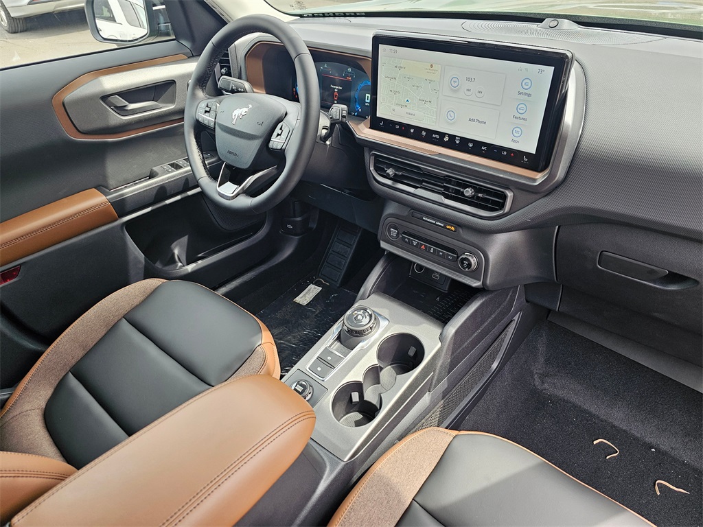 2025 Ford Bronco Sport Outer Banks photo 11