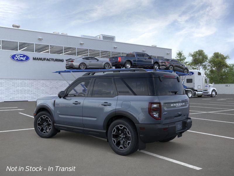2025 Ford Bronco Sport Outer Banks photo 4