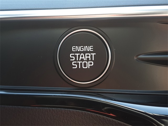 2025 Kia K5 GT-Line photo 27