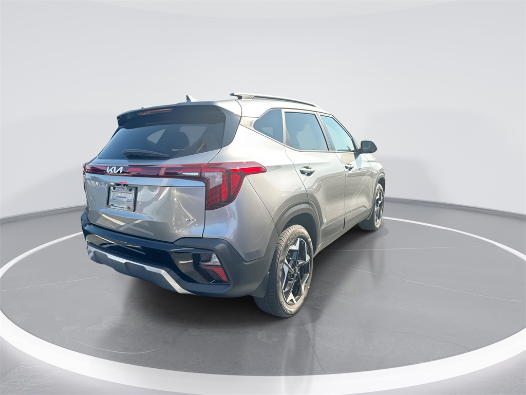 2026 Kia Seltos S photo 3