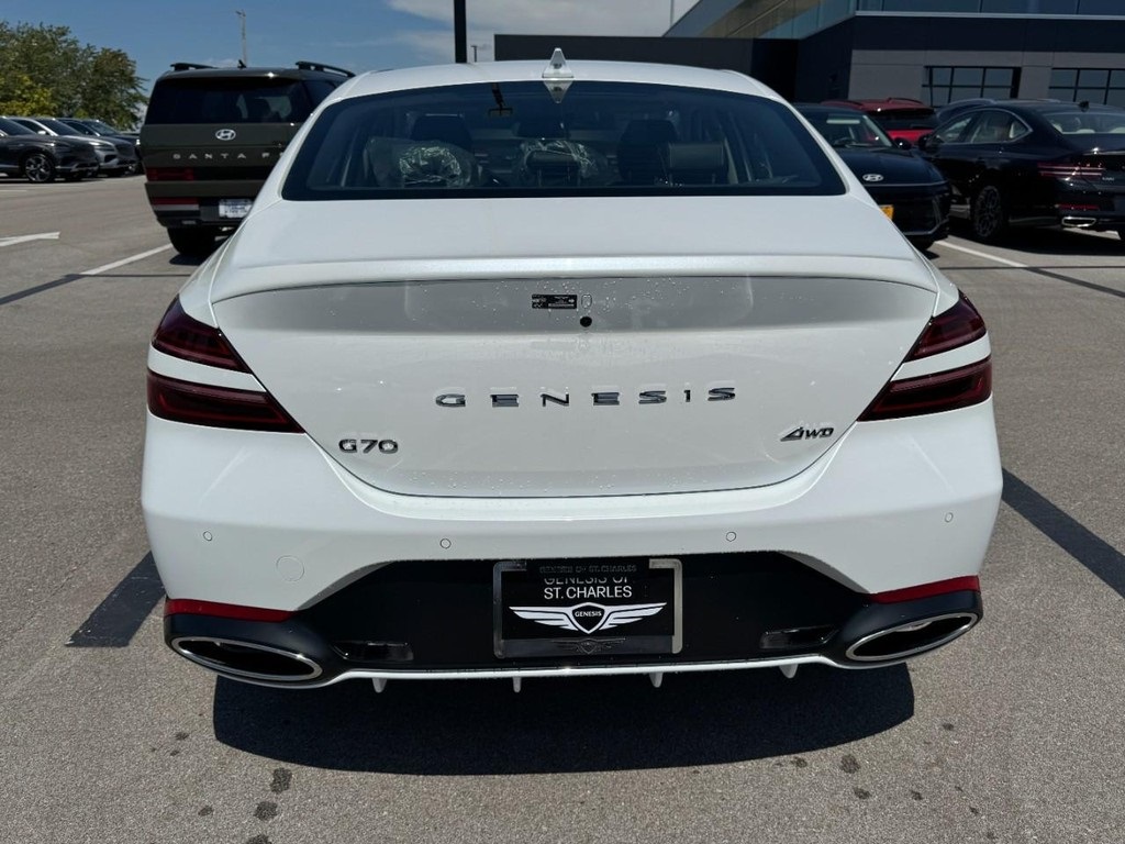 2026 Genesis G70 2.5T Prestige AWD photo 4