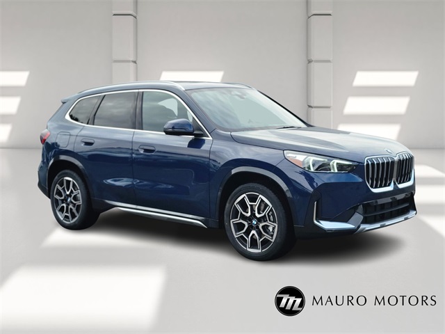 2026 BMW X1 28i's photo