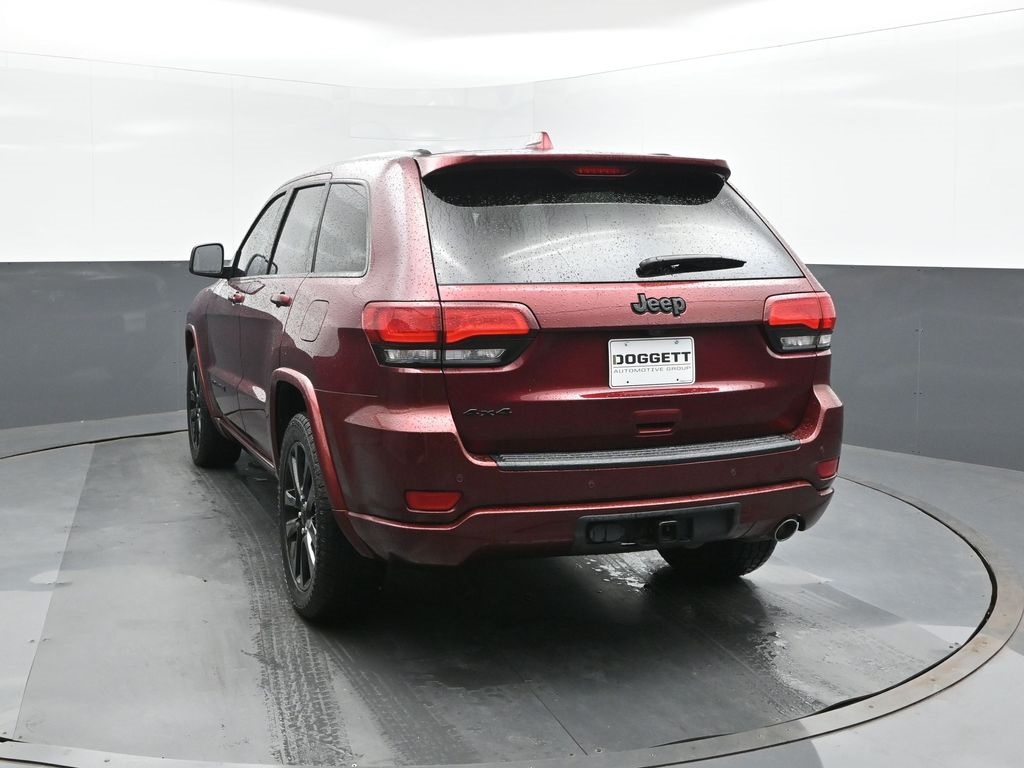 2019 Jeep Grand Cherokee Altitude photo 4