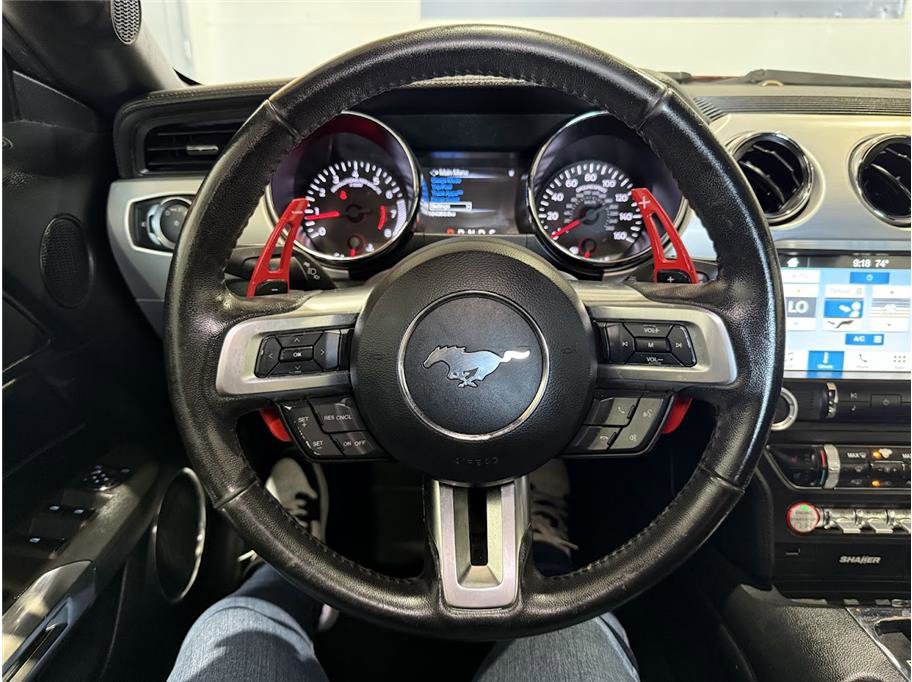 2017 Ford Mustang EcoBoost Premium photo 21